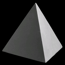 Фигура гипсовая Пирамида правильная 15х15х15см Мастерская Экорше 30-308