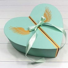 Коробка подарочная сердце  32х33х11см Крылья тиффани OMG 720556/6