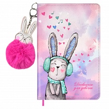 Дневник для девочек А6+ 96л с брелком Влюбленный кролик Феникс, 63461