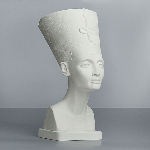 Фигура гипсовая Бюст Нефертити в Шапке 24х37х51см Мастерская Экорше 10-155